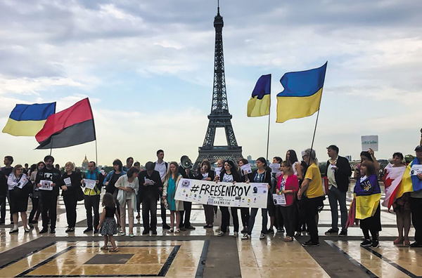 Image - Members of the Ukrainian community in France